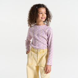 تيشيرت مضلع وبرسوم باللون الأرجواني للفتيات.